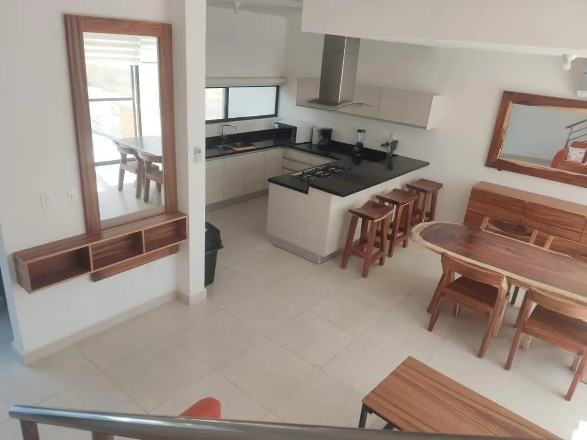 בית נופש Moderna Villa 3 Pisos Condominio פלאייה דל כרמן